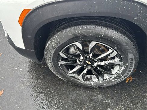Used 2022 Chevrolet TrailBlazer LT w/ Convenience Package image 35