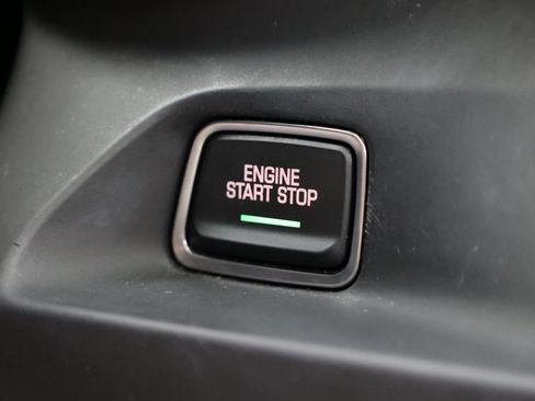 Used 2019 Chevrolet Camaro LT RWD image 28