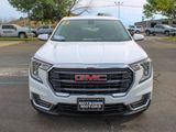Used 2024 GMC Terrain SLE image 4