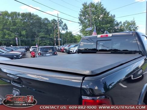 Used 2020 RAM 1500 Limited w/ Black Appearance Package AWD/4WD image 20