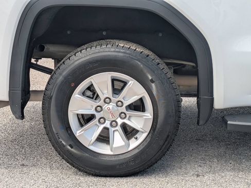 Used 2019 GMC Sierra 1500 SLE w/ SLE Value Package RWD image 11
