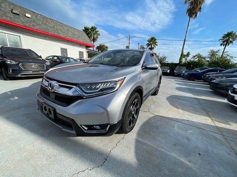 Used 2019 Honda CR-V Touring image 3