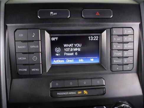 Used 2017 Ford F150 XLT AWD/4WD image 38
