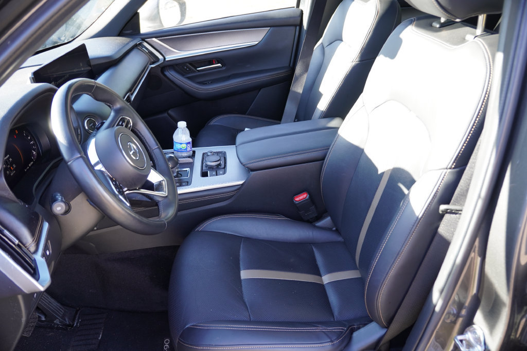 Used 2024 MAZDA CX-90 Plug-In Hybrid w/ Premium Plus AWD/4WD image 6