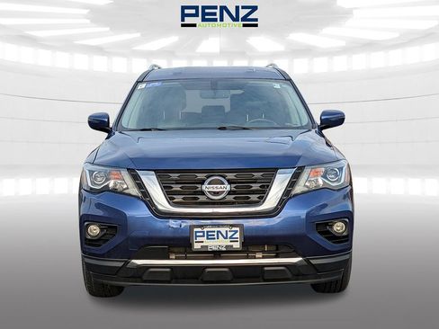 Used 2020 Nissan Pathfinder SL AWD/4WD image 2