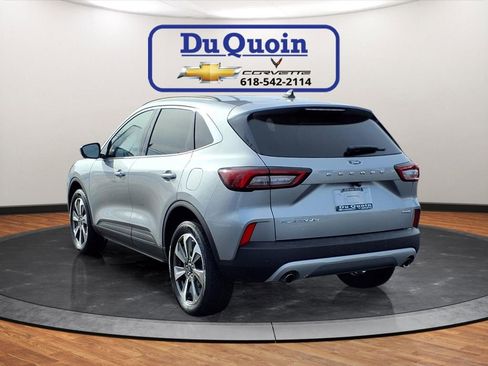 Used 2024 Ford Escape Platinum image 2