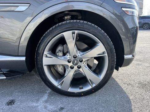 Used 2022 Genesis GV80 2.5T w/ Prestige Package 04 image 12