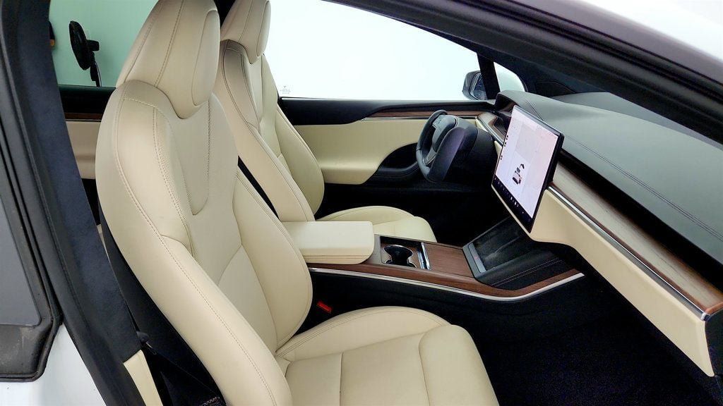 Used 2022 Tesla Model X AWD/4WD image 27