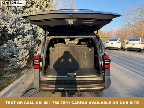 Used 2025 Toyota 4Runner SR5 image 35