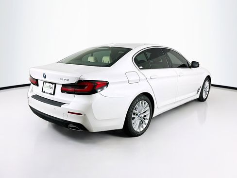 Used 2021 BMW 530i image 9