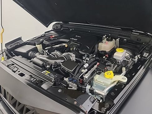 Used 2019 Jeep Wrangler Unlimited Sport S AWD/4WD image 34
