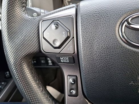 Used 2023 Toyota Tacoma TRD Off-Road image 22