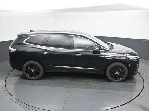 Used 2023 Buick Enclave Essence w/ Experience Buick Package FWD image 32