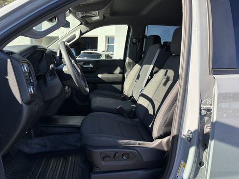 Used 2024 GMC Sierra 1500 Pro w/ Pro Value Package image 30