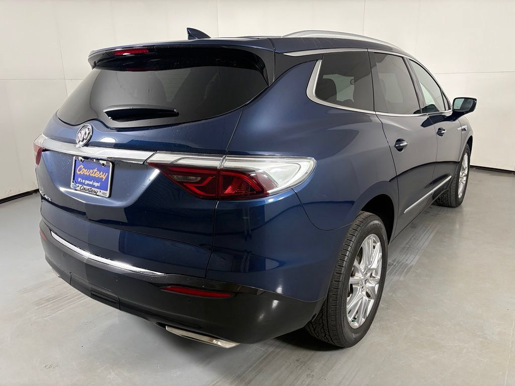 Certified 2023 Buick Enclave Essence w/ Experience Buick Package FWD image 10