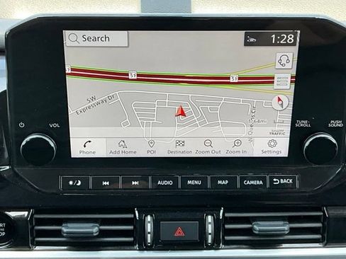 Used 2025 Nissan Pathfinder SL AWD/4WD image 25