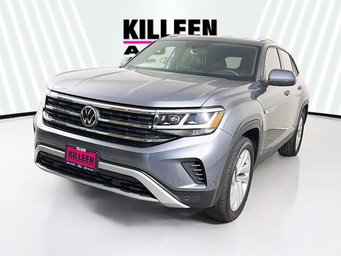 Used 2021 Volkswagen Atlas Cross Sport SE image 3