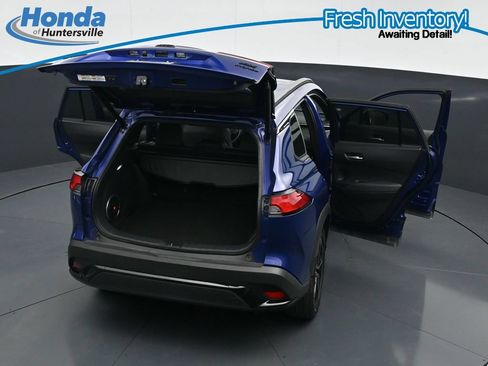Used 2023 Toyota Corolla Cross AWD Hybrid w/ Convenience Package image 39