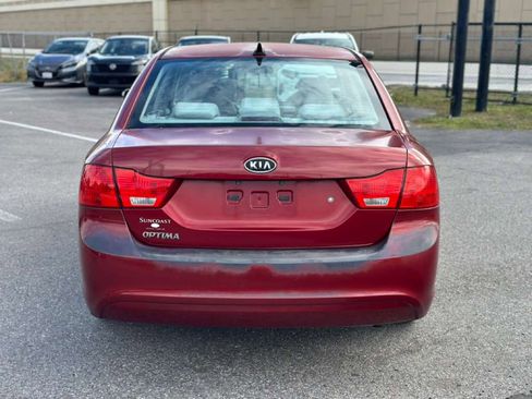 Used 2010 Kia Optima LX image 11