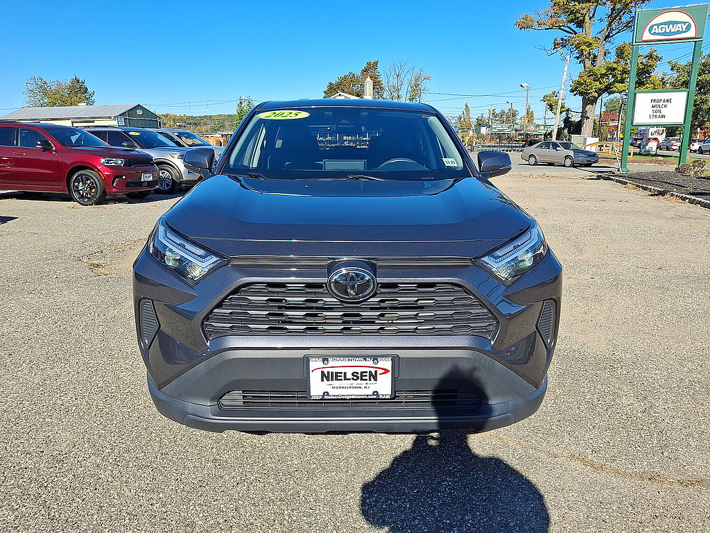 Used 2025 Toyota RAV4 LE AWD/4WD image 70