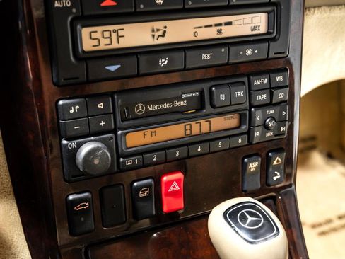 Used 1998 Mercedes-Benz SL 500 image 23