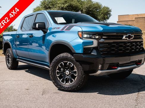 Used 2023 Chevrolet Silverado 1500 ZR2 w/ Technology Package AWD/4WD image 1