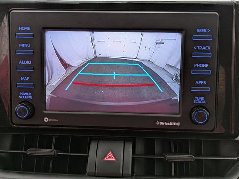 Used 2022 Toyota RAV4 XLE w/ Convenience Package image 11