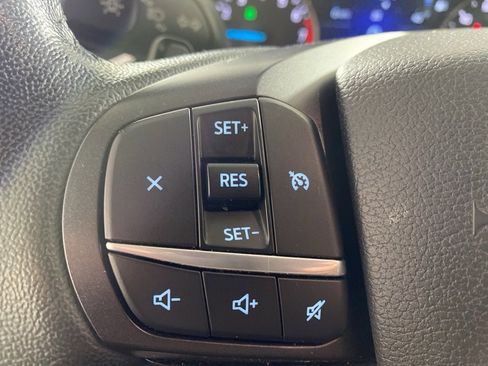 Used 2020 Ford Explorer XLT w/ Equipment Group 202A image 12