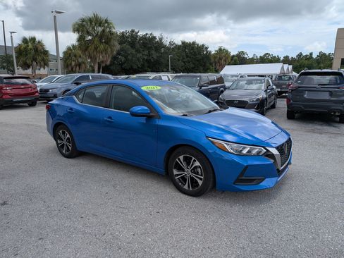 Used 2022 Nissan Sentra SV w/ All-Weather Package FWD image 2