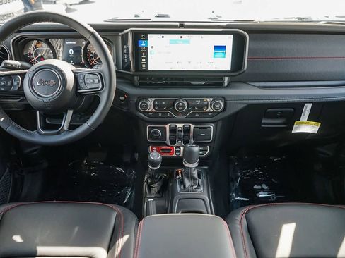 New 2026 Jeep Wrangler Unlimited Rubicon image 12