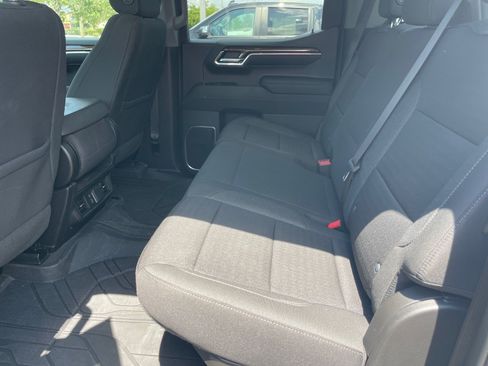 Used 2023 Chevrolet Silverado 1500 LT w/ Protection Package RWD image 11