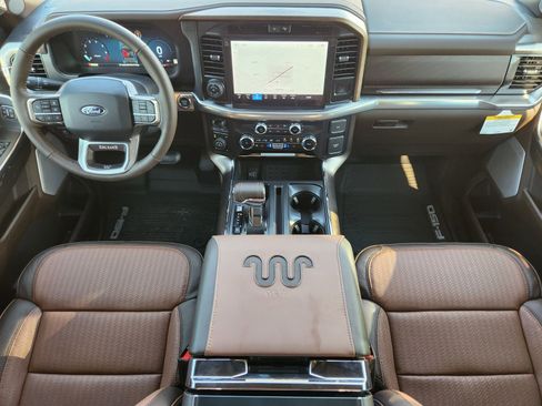 New 2025 Ford F150 King Ranch w/ FX4 Off-Road Package image 25