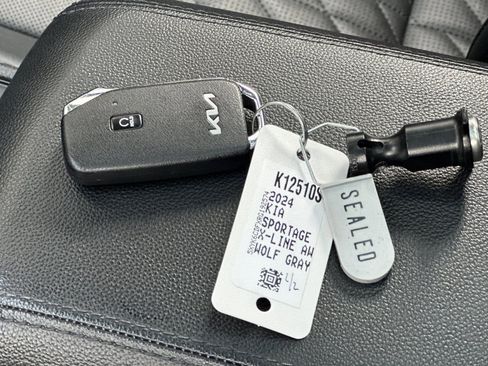Certified 2024 Kia Sportage X-Line w/ X-Line Premium Package AWD/4WD image 33