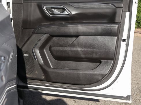 Used 2021 GMC Yukon SLT image 51