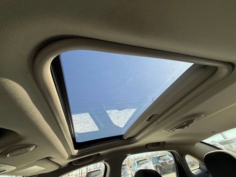 Used 2013 Chevrolet Impala LT w/ LT Sunroof Package image 25