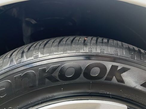 Certified 2025 Honda Civic LX image 11