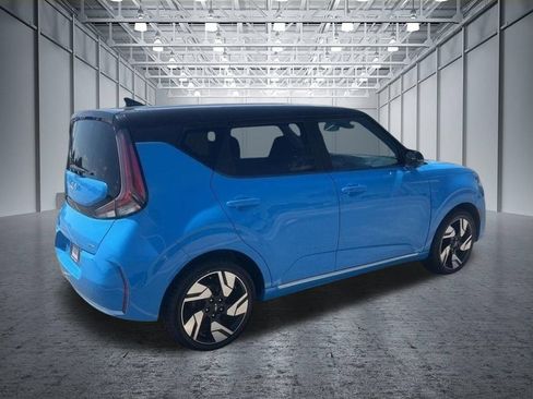 Used 2023 Kia Soul GT-Line FWD image 6
