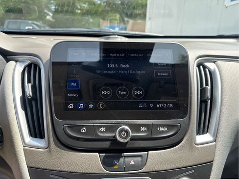 Used 2020 Chevrolet Malibu LS w/ Driver Confidence Package II image 24