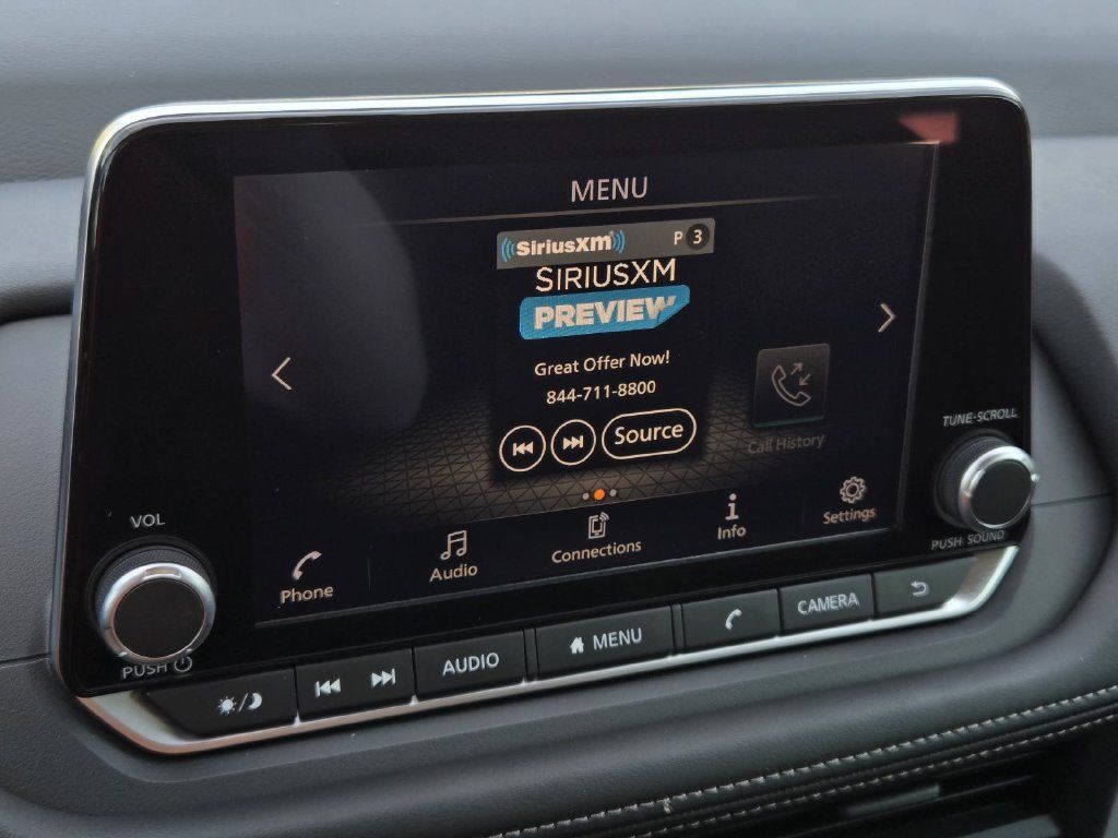 Certified 2025 Nissan Rogue S FWD image 21