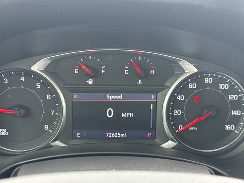 Used 2021 GMC Terrain SLT w/ Elevation Edition FWD image 11