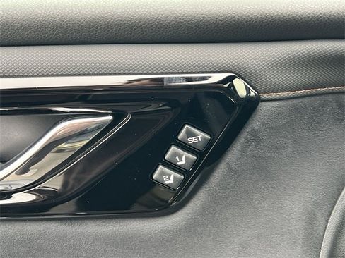 New 2025 Subaru Forester Touring image 30