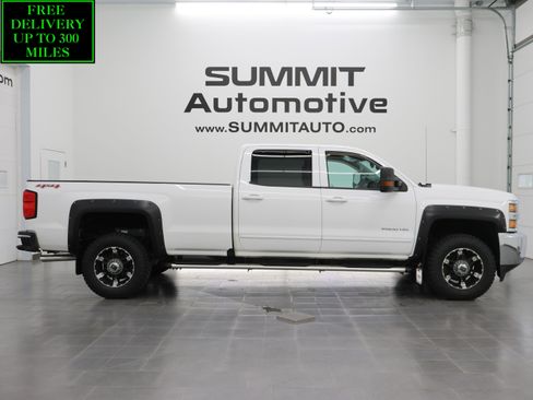 Used 2015 Chevrolet Silverado 2500 LT AWD/4WD image 1