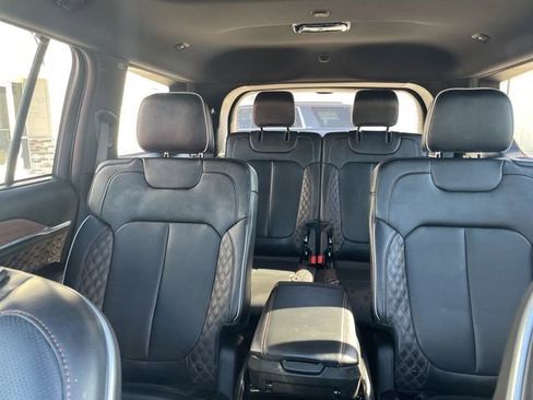 Used 2023 Jeep Grand Cherokee L Summit w/ Advanced Protech Group IV AWD/4WD image 15