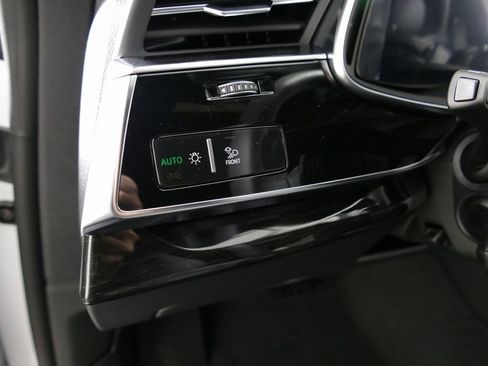 New 2026 Audi Q8 Premium Plus image 15