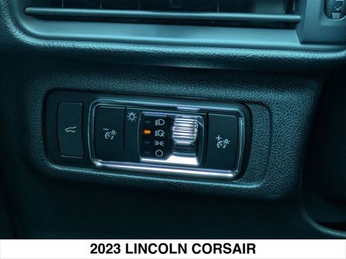 Certified 2023 Lincoln Corsair Reserve w/ Equipment Group 201A image 21