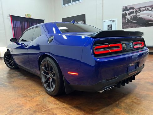 Used 2021 Dodge Challenger R/T Scat Pack RWD image 2