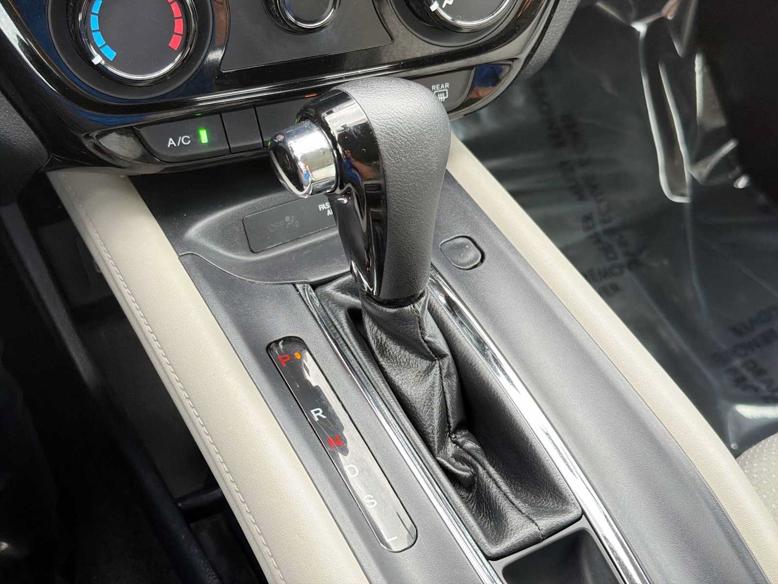 Used 2020 Honda HR-V LX image 25