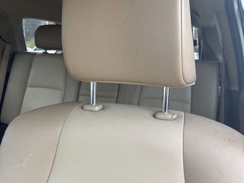 Used 2018 Toyota 4Runner SR5 Premium image 5