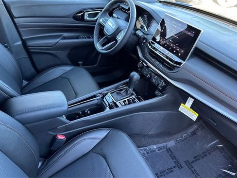 New 2026 Jeep Compass Trailhawk image 17