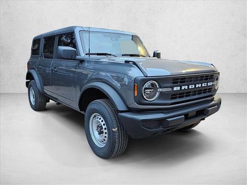 New 2025 Ford Bronco image 6